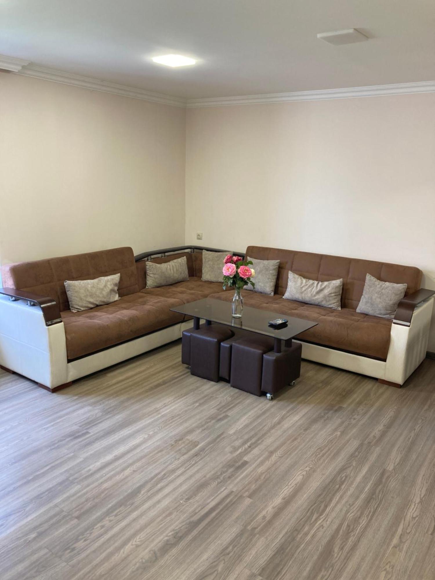 יירבאן Armen'S Apartment מראה חיצוני תמונה